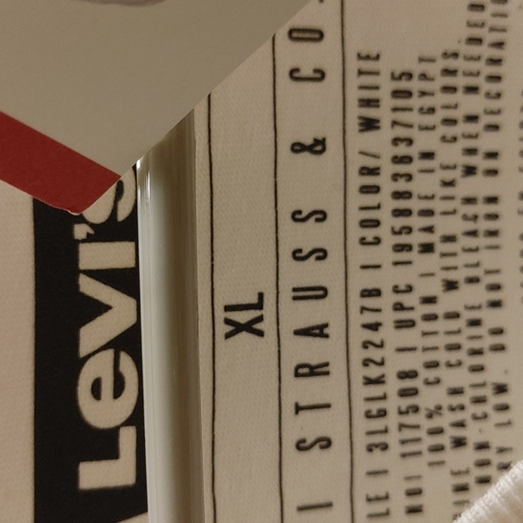 Levis long sleeve shirt - Picture 3 of 4